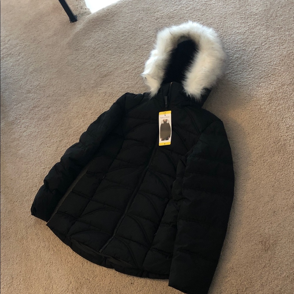 Nautica Women's Black Puffer Coat with Faux Fur Trim - Picture 5 of 8